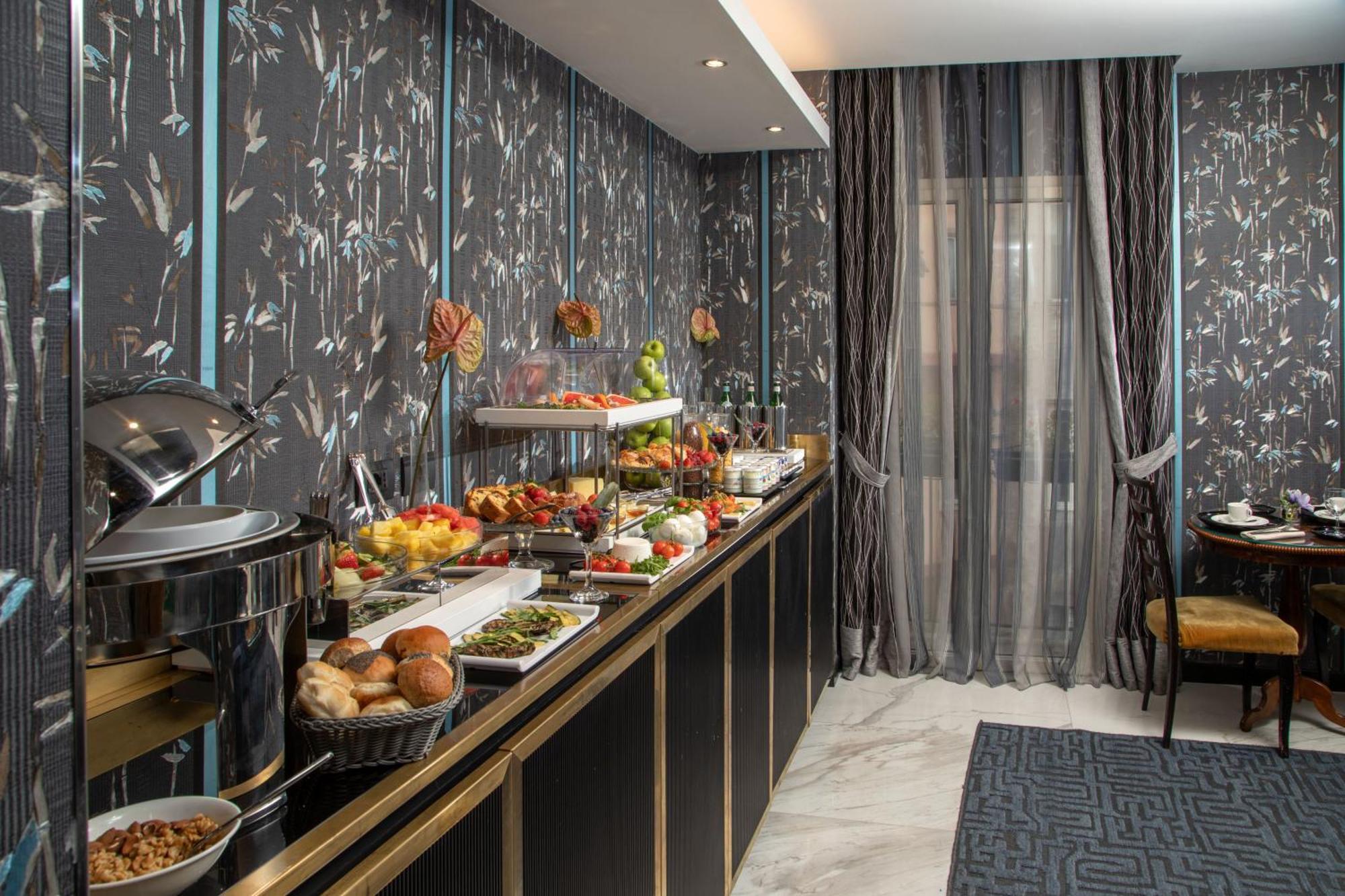 The Inn At The Spanish Steps Luxury Collection - Mario De' Fiori Home Roma Eksteriør bilde